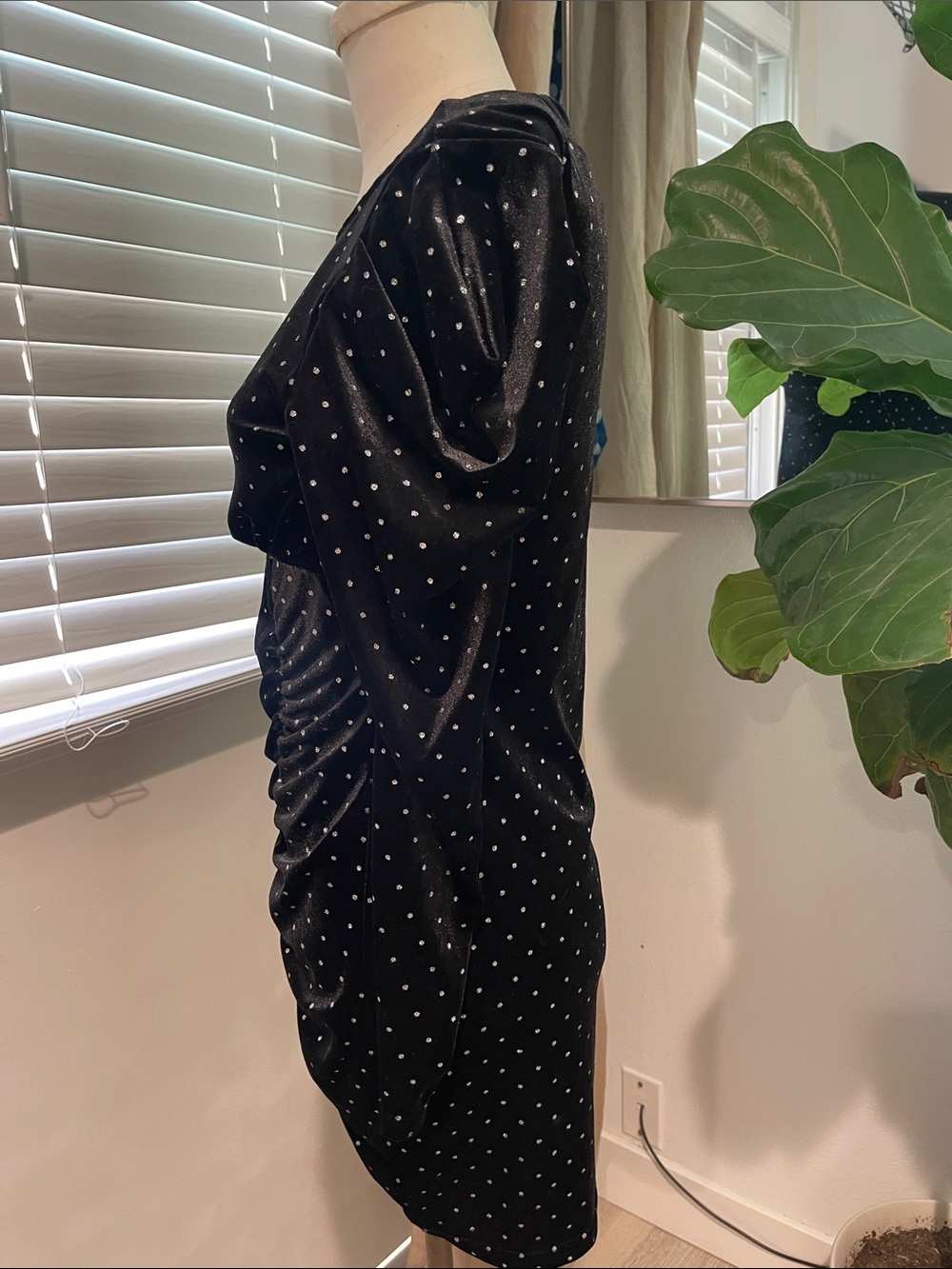Beautiful Betsey Johnson Black Velvet Rhinestone Ruched Bodycon Dress - Picture 4 of 6